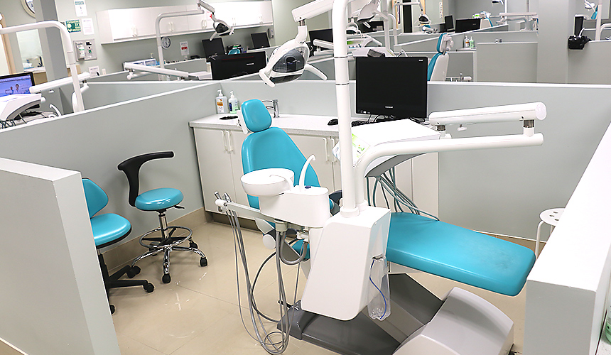 Toronto College of Dental Hygiene clinic facilities